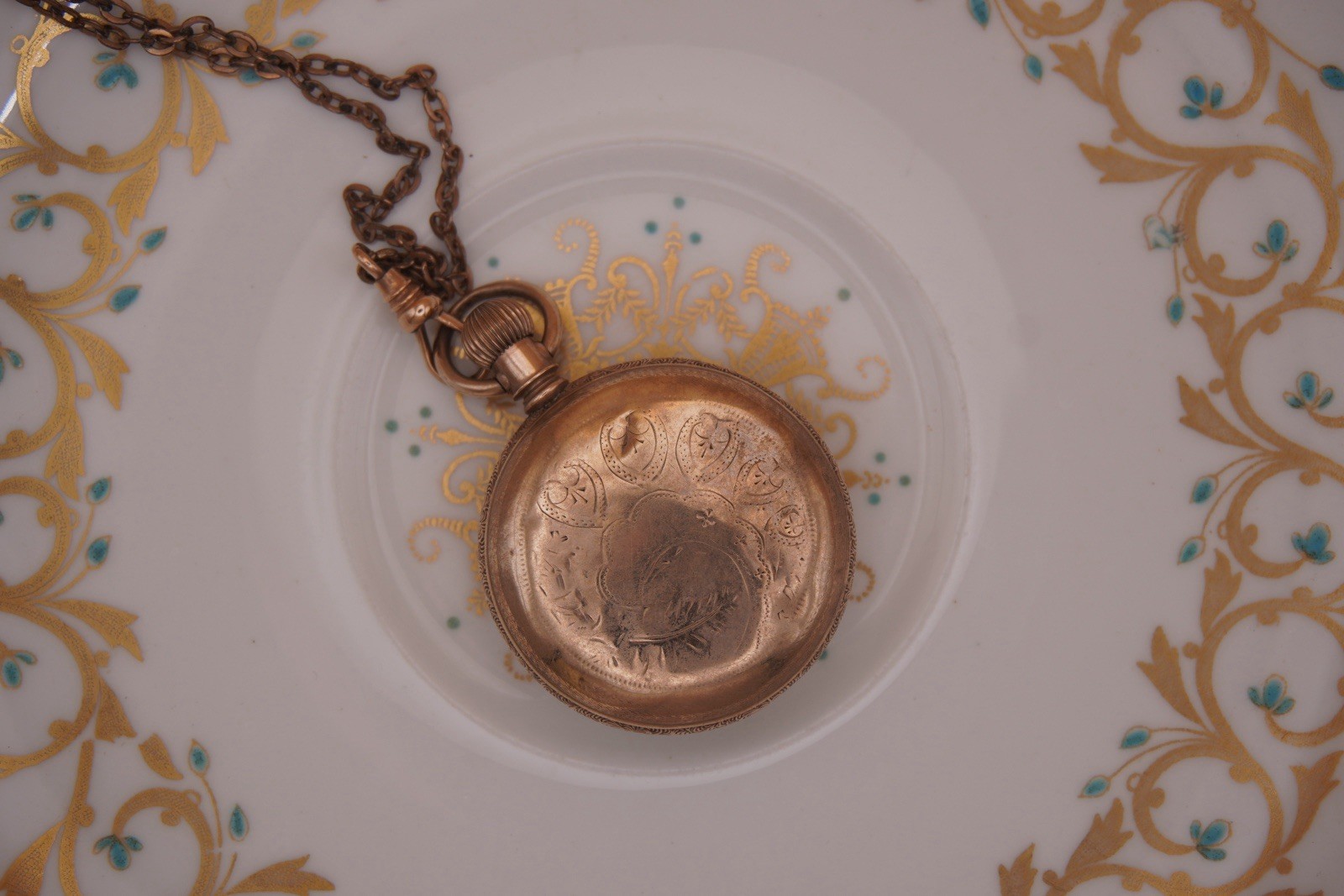 1953 Solid 8K Gold Brooklyn Eagle Case Working El… - image 3