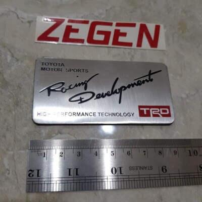 Emblem Plat Car Toy ota Rac ing Development TR D Placca Plakette Logo Decal L504