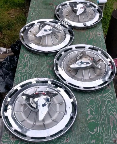 1962 Chevrolet Chevy Impala SS Spinner Wheel Cover Hubcap Red White and Blue