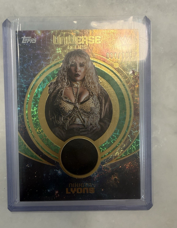 Topps 2025 Topps Universe WWE Nikkita Lyons Universe Relics UNR-NLY /199 NXT