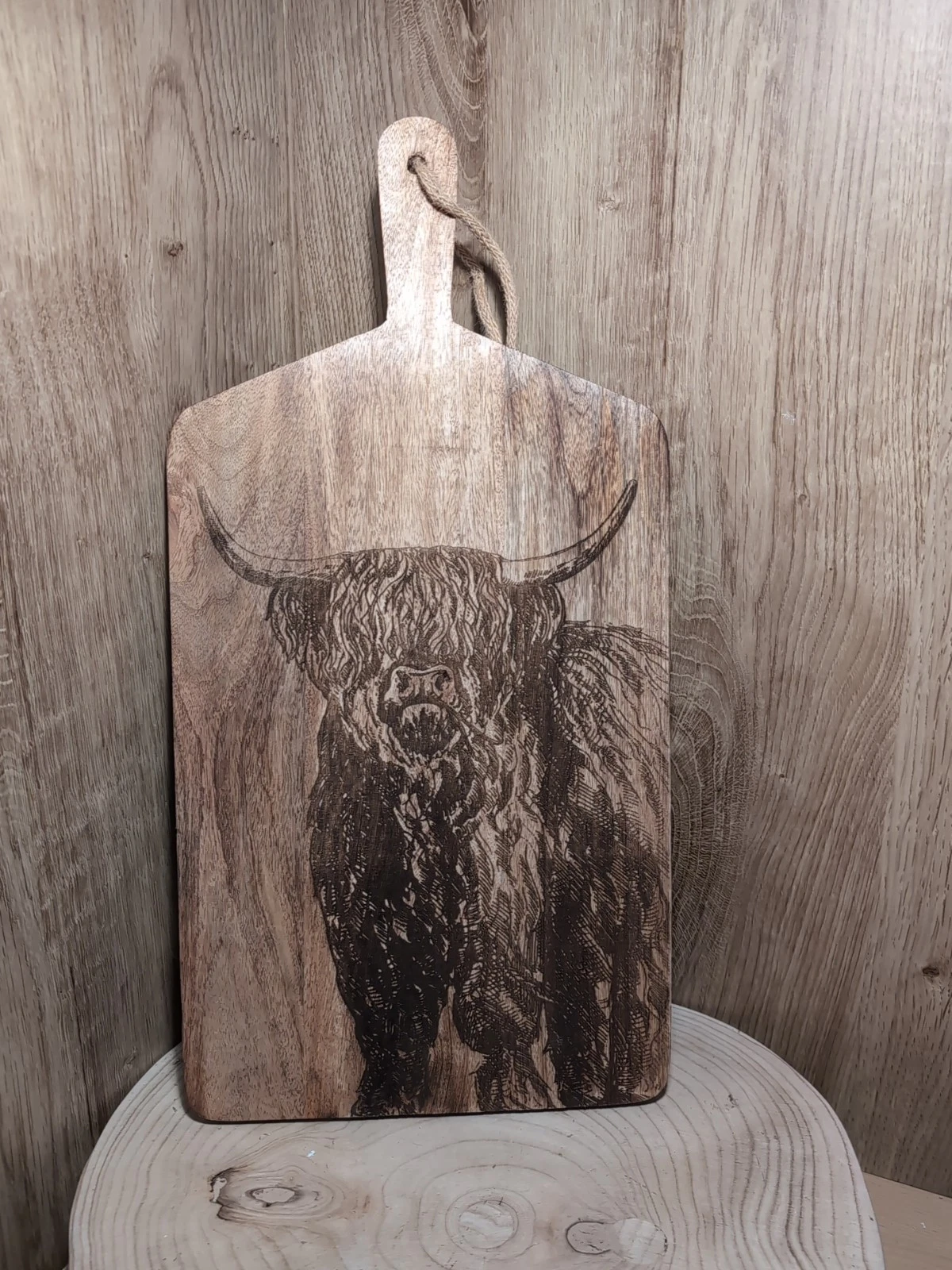 Highland Cow Chopping Board With Handle Large Thick Natural Mango Wood