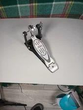 Pearl P-900 Single Chain Bass Drum Kick Pedal Works Needs Wipe Down/ No Beater