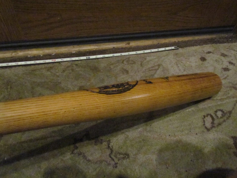 1984-1986 Nolan Ryan signed Game Used Louisville Slugger Baseball Bat ...