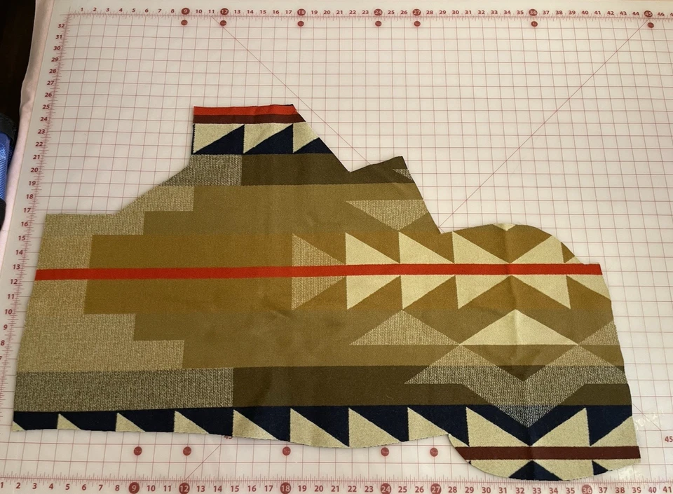 New Pendleton Wool blanket fabric remnants - Medicine Bow - appx 2.2 lb. - Image 2 of 4