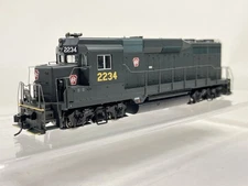 Proto2000 HO Pennsylvania PRR #2234 GP30 DC Powered w/ Athearn Gears