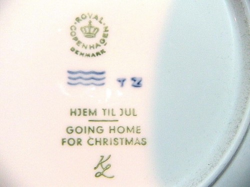 Vintage Royal Copenhagen Christmas Collector Plates, Nineteen Years Available!!! - Picture 60 of 100
