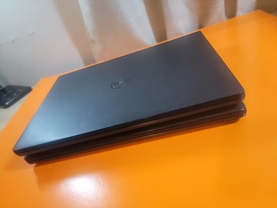 Lote de 5 Dell. 15.6" INSPIRON 5555/4 NÚCLEOS AMD A8-7410/ Para piezas o reparación   Foto 2 de 4