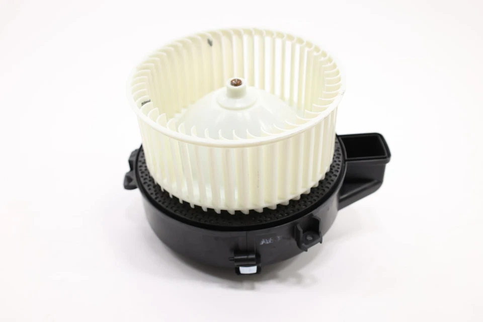 2018 - 2025 年沃尔沃 XC60 前空调加热器空调吹风机电机原始设备制造商 — 第 4/4 张图片