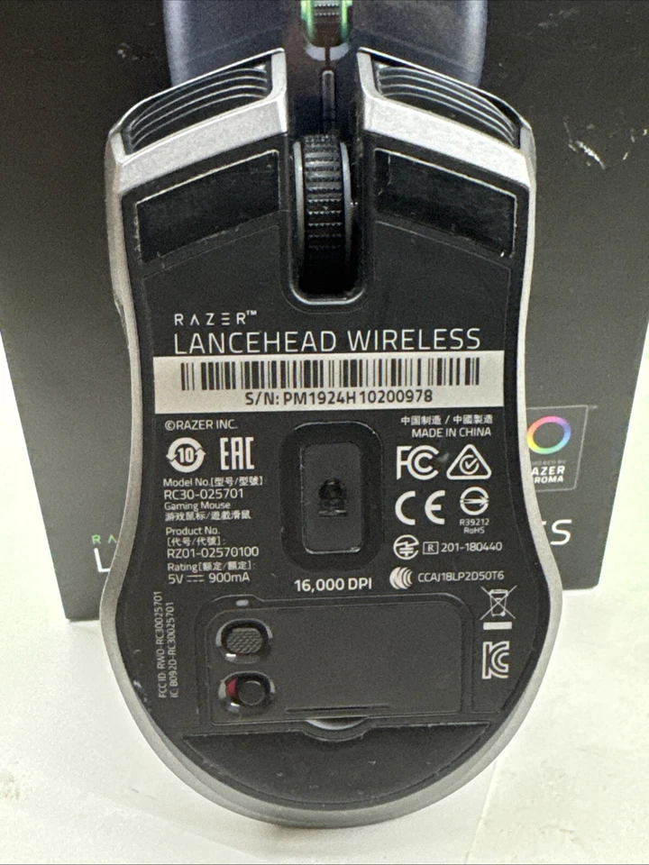 Razer RZ01-02570100-R3U1 Lancehead Wireless Gaming Mouse NO DONGLE OR USB CABLE - Image 3 of 4