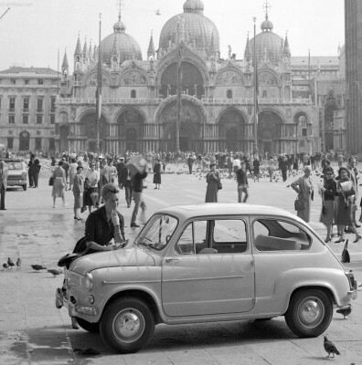 Photograph, ''Fiat 600'', Venice, 1954 / 15 x 15