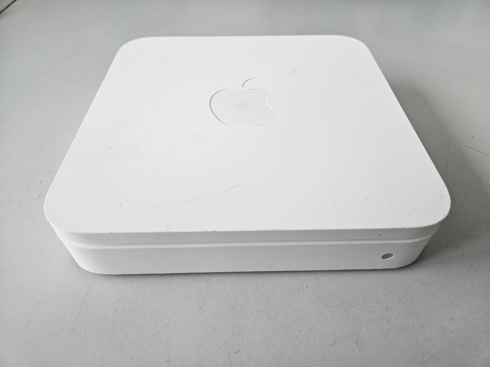 Apple AirPort Extreme Base Station 5th Gen Router NO PSU ( A1408 ) USED