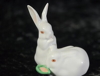 Vintage Herend Hungary Natural White Sitting Rabbit #5326 Bunny Bunnies Hare