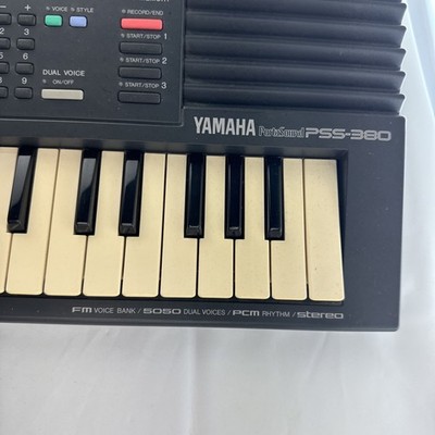 Yamaha PortaSound PSS-380 FM Digital Synthesizer Keyboard Vintage
