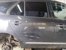 Porte arrière et accessoires Kia CARENS