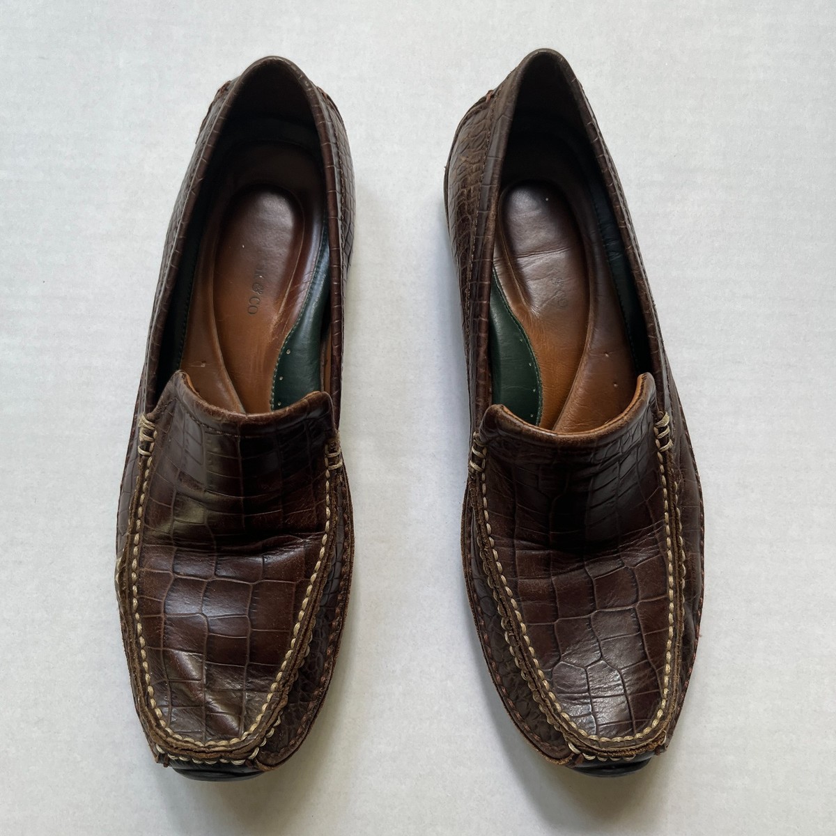 HS Trask Mens Shoes Size 9.5 M Brown Loafers Moccasins  display picture 3