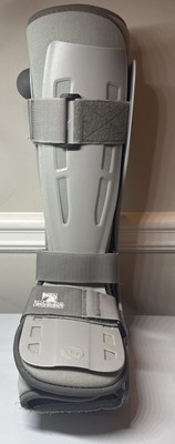 Breg Genesis Full Shell Walker 4 Strap Tall Medium Pump Walking Boot Gray M