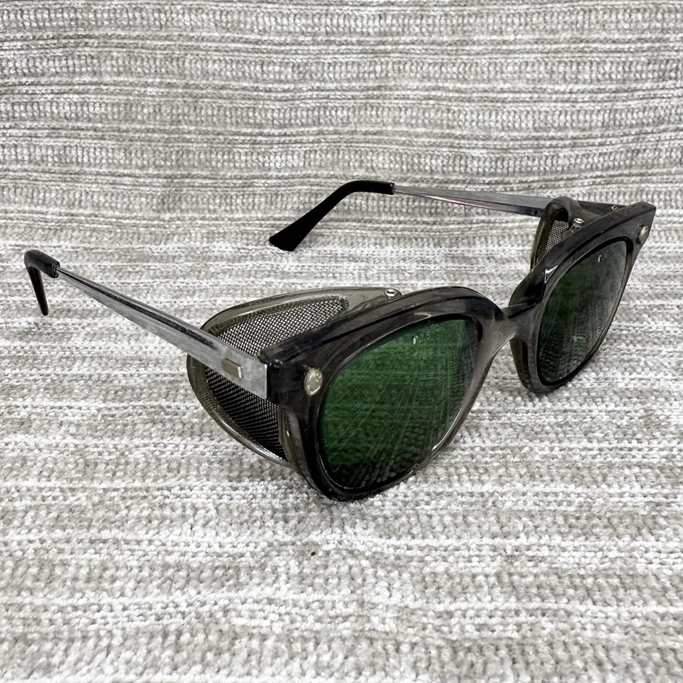 Gafas de seguridad FendAll T-30 Z87 de colección multiajuste con borde de cuerno de templo verde lentes f2,5 Foto 2 de 4
