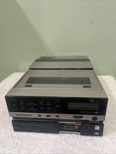 Magnavox Portable Battery 4 Head VHS VCR Model VR8465SL01 Escort XD For Parts 