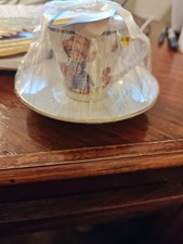 Designspirations Filiżanka do herbaty Spodek Świeca Radosne serce Sprawia wesołą twarz 