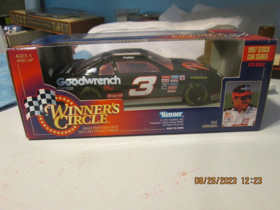 DALE EARNHARDT  1997 WINNERS CIRCLE GOODWRENCH SERVICE PLUS MONTE CARLO   1/24 - Image 3 of 4