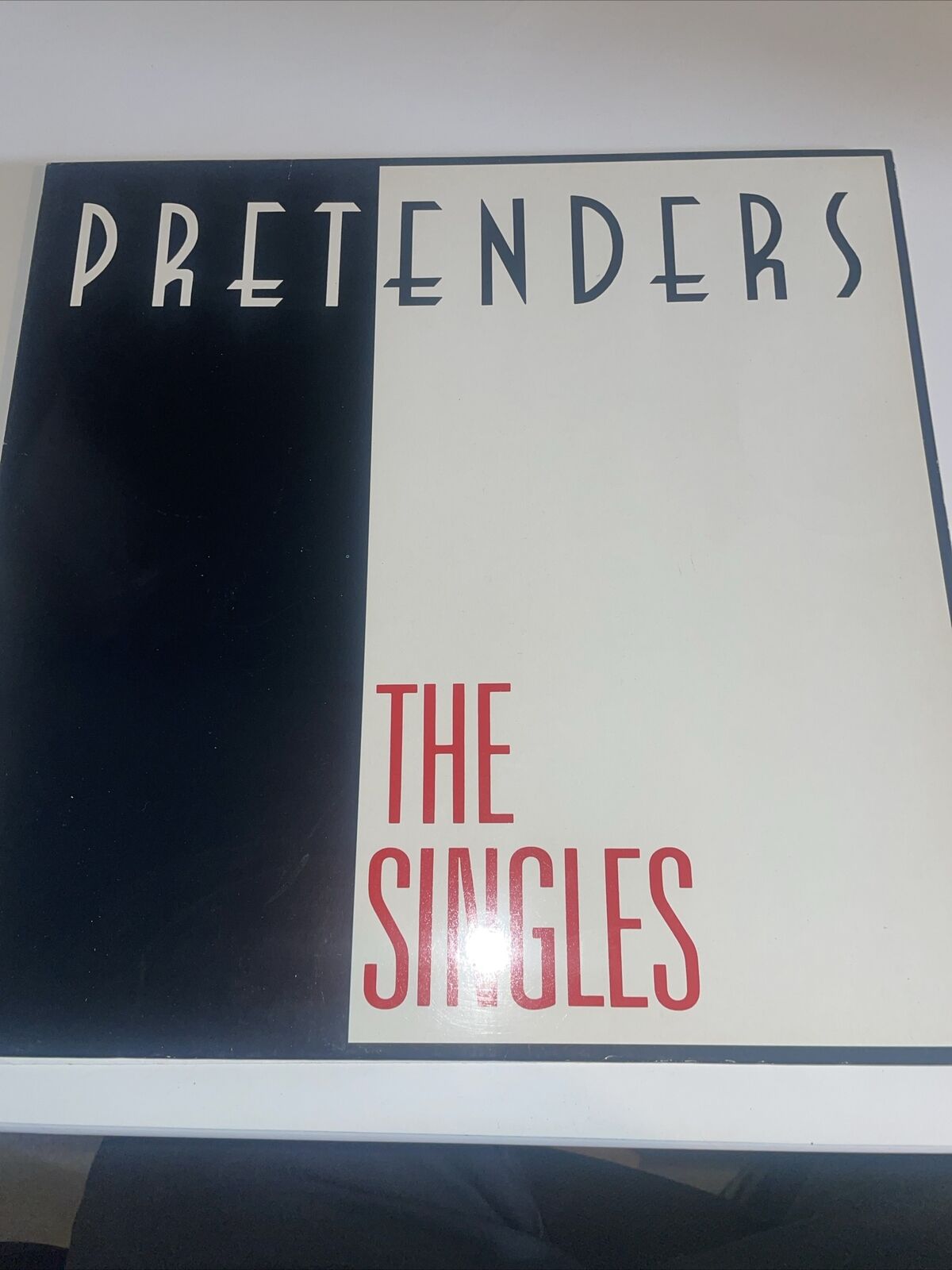 THE PRETENDERS THE SINGLES VINYL ALBUM RECORD LP 33rpm +POSTER  All Ex To Nr Mt