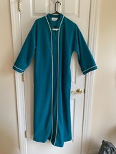 Vintage Vanity Fair Blue/Green Color Velour Robe Zip Front loop Button Size M