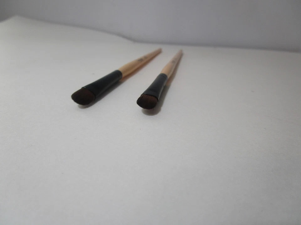 华丽化妆品刷 #019 化妆遮瑕刷 (2 包) 全新,免费送货! — 第 4/4 张图片