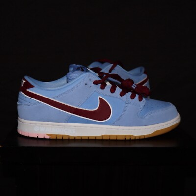 Nike SB Dunk Low Premium Philadelphia Phillies Size 10.5 Brand New