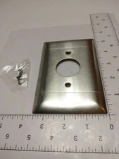 PASS & SEYMOUR P-S 302 STAINLESS DRY/RANGE WALL PLATE (NOS)