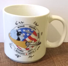 USA Space Shuttle 7 Astronauts Signers Ceramic Mug White American Flag/Globe 