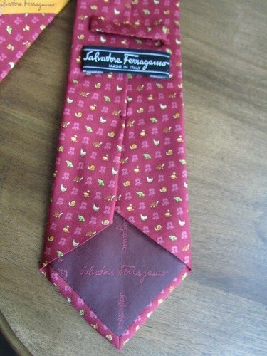 New Salvatore Ferragamo Tie Silk Small Animal Print Chicken Frog Duck Turtle - Picture 8 of 10