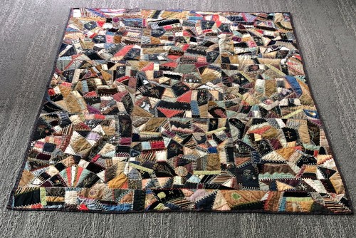 Antique 84x72 Victorian Crazy Quilt 760+ patches/heavy embellishment/unrepaired - 第 1/9 張圖片