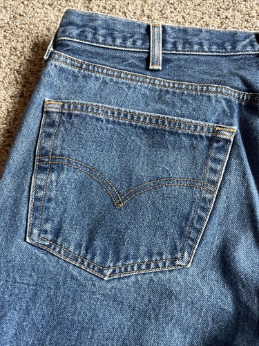Levis Jeans Mens 40x36 Actual 36 X 32 501XX Denim Straight Leg - Picture 15 of 17