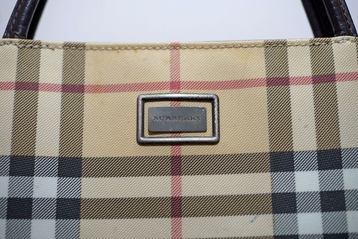 Burberry London Beige Nova Check Coated Canvas Tote Bag Burberry London Beige Nova Check Coated Canvas Tote Bag