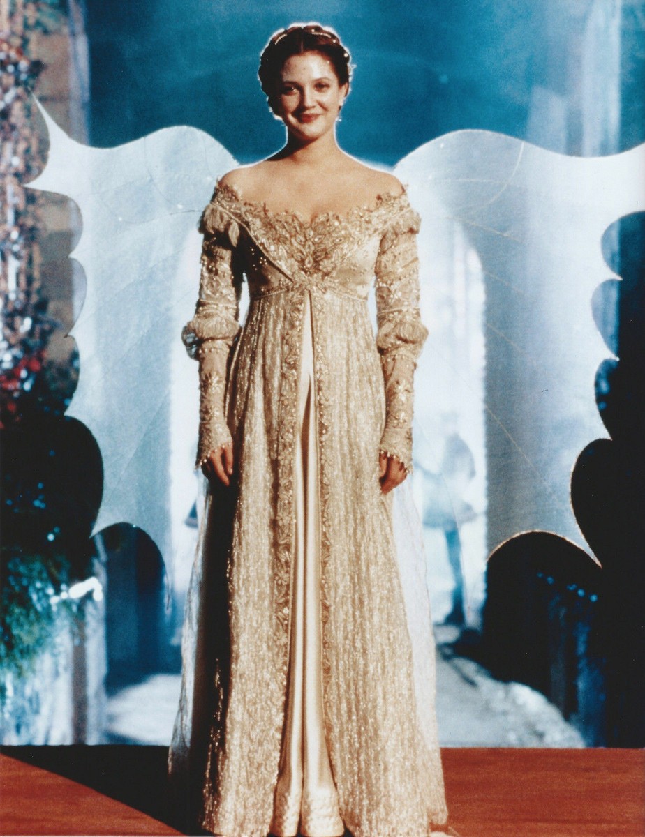 エバー・アフター Ever After  A TOUT JAMAIS Drew Barrymore Ever After - A Cinderella Story Drew Barrymore, Anjelica