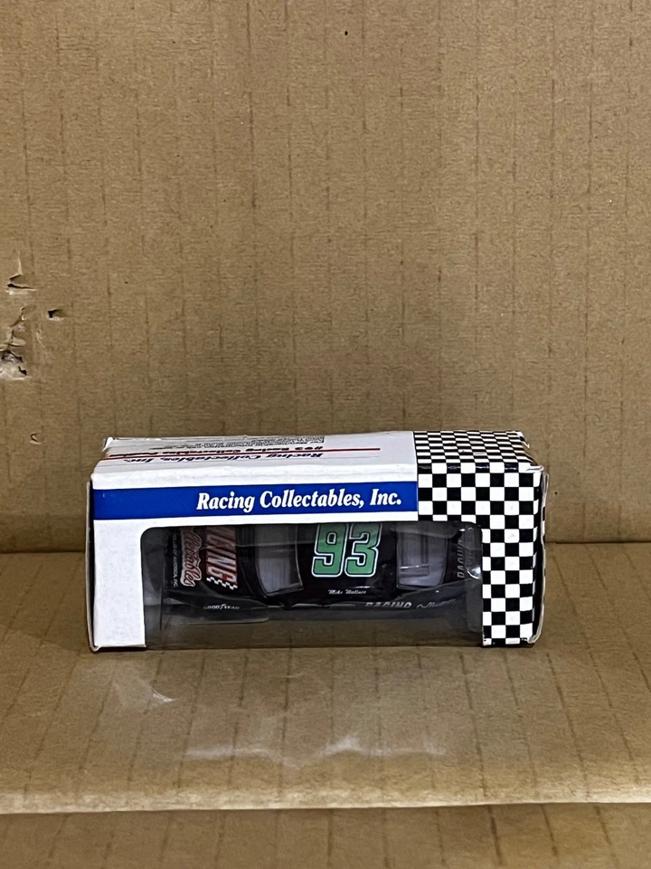 #93 MIKE WALLACE 1991 PONTIAC REVELL 1:64 COLECIONÁVEIS DE CORRIDA NASCAR DIECAST - Imagem 2 de 4