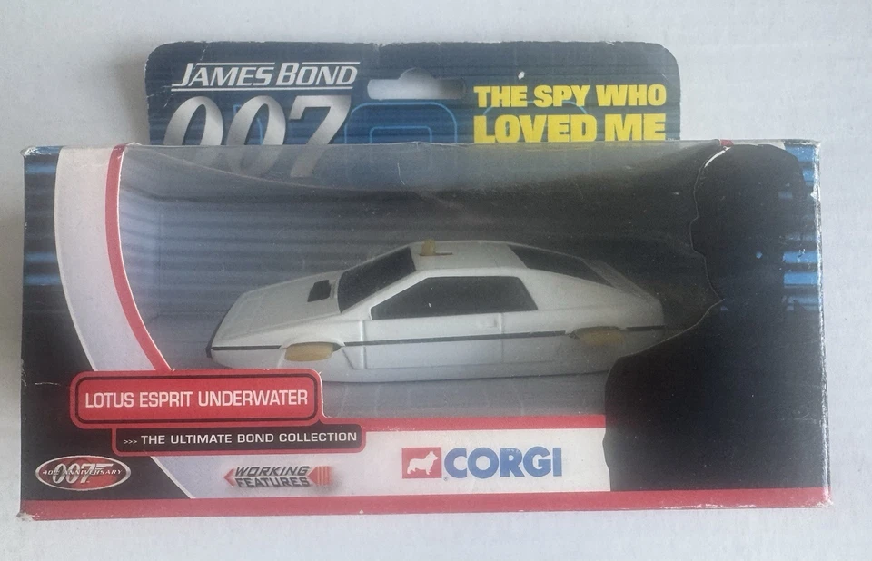 James Bond 007 Corgi T.S.W.L.M Lotus Esprit Underwater #TY04510 W/ Spyguise Ltd - Image 3 of 4