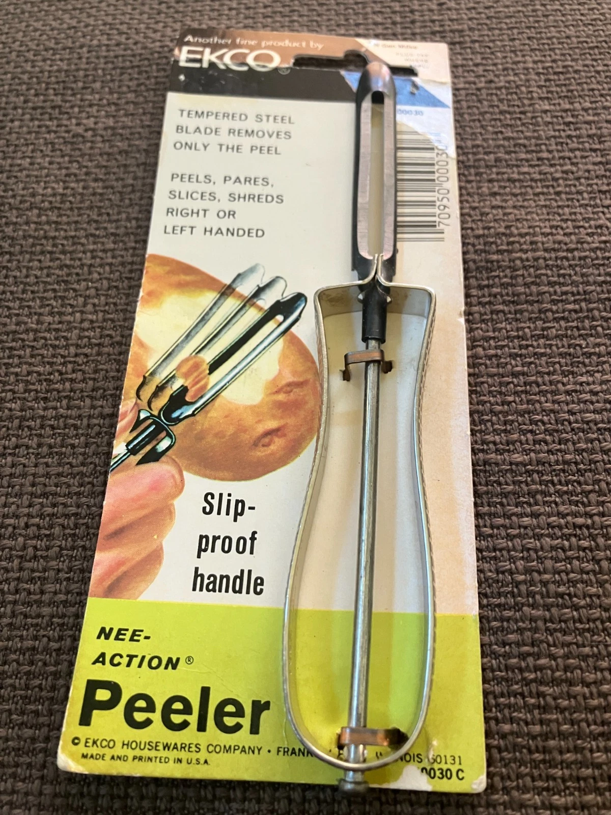 Vintage EKCO 1970 Nee Action Potato peeler Kitchen USA MADE Utensil NEW