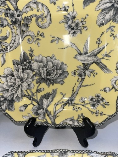 222 Fifth Adelaide Yellow 8 5/8" Salad Desert Luncheon Square Plates Set Of 4 - Picture 4 of 11