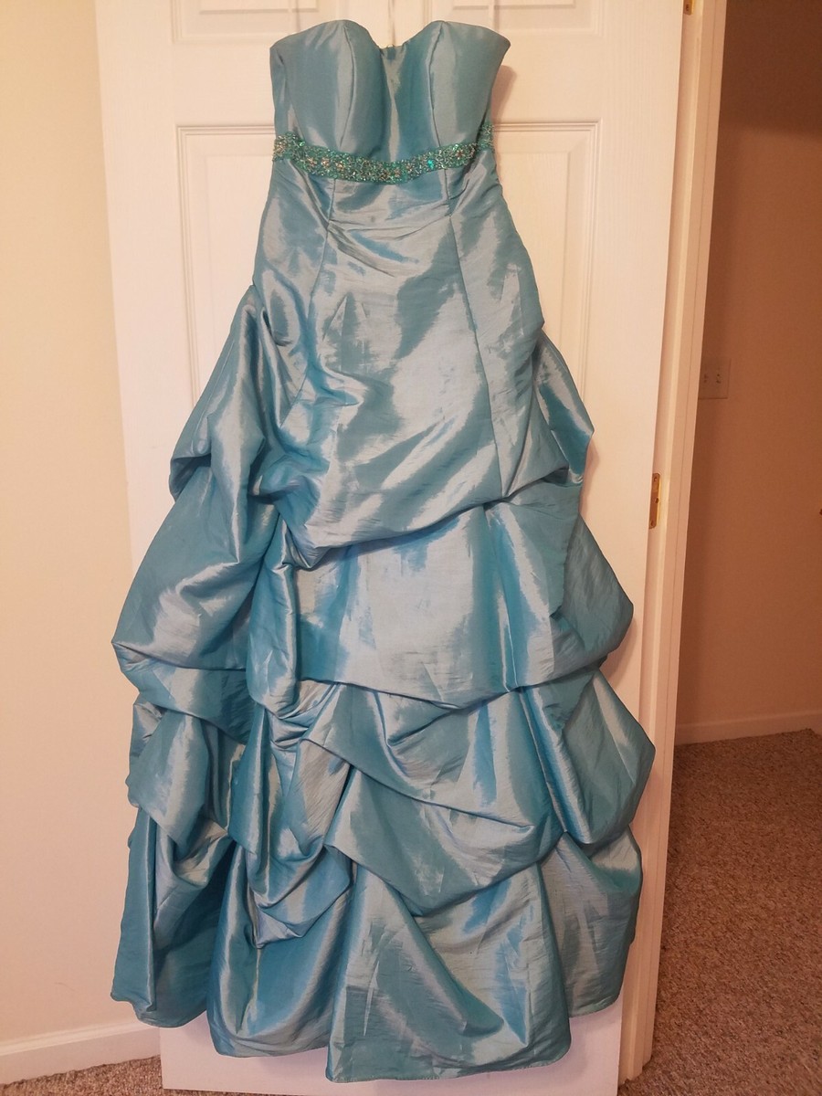 camille la vie blue prom dress Camille La Vie sz 6 blue prom dress