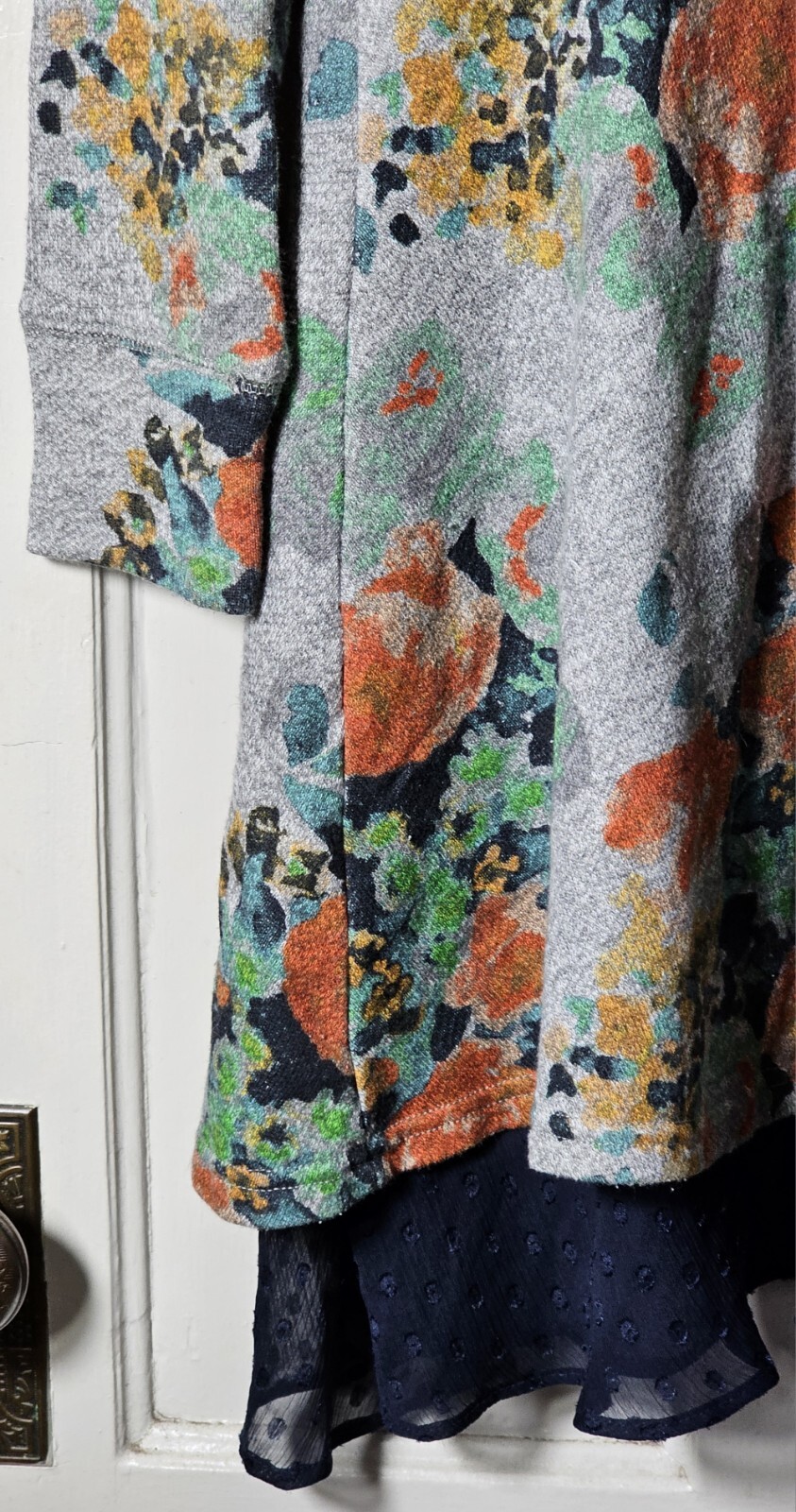 Fairycore Mon-Sun Dress Women's Size S Gray Floral Lace Sweatshirt L/S Comfy