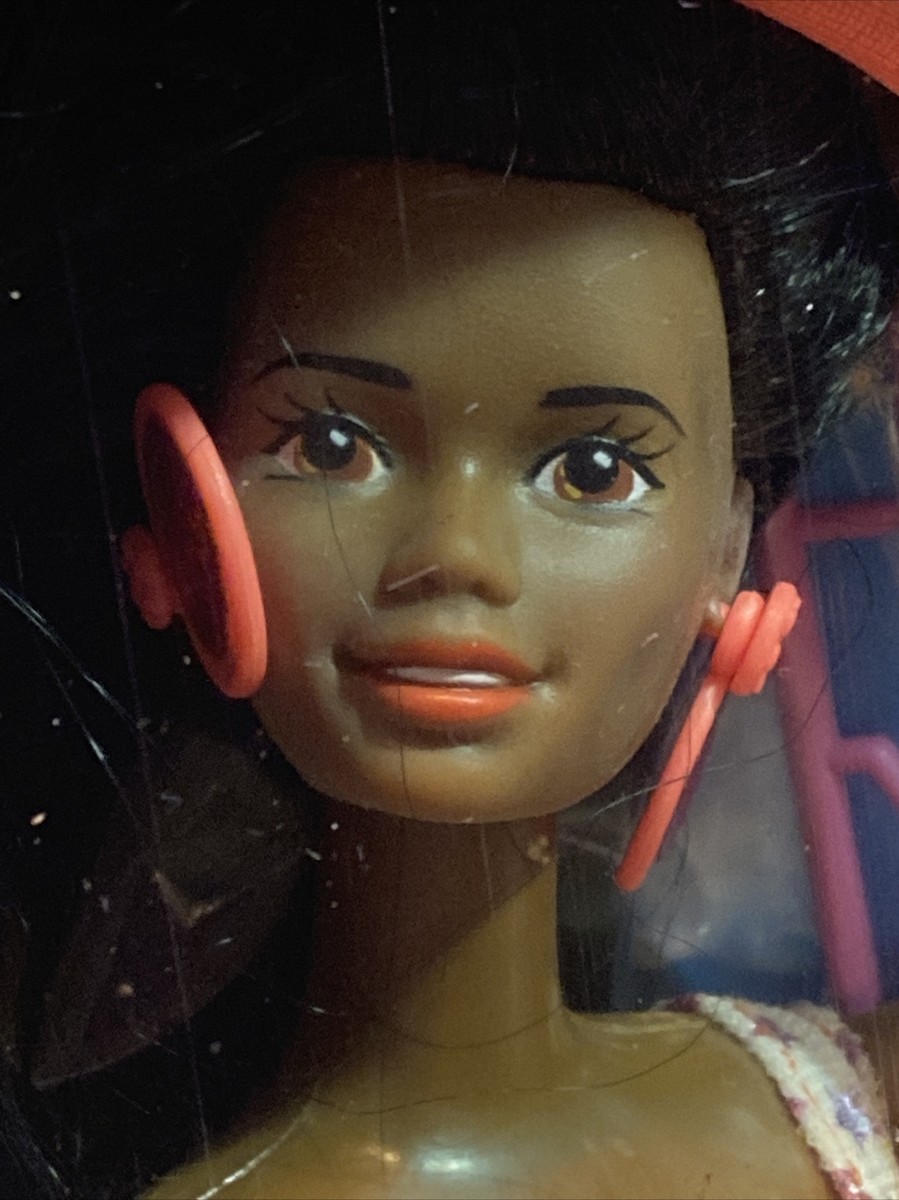 1989 Barbie all stars Christie Doll African-American Black 9352