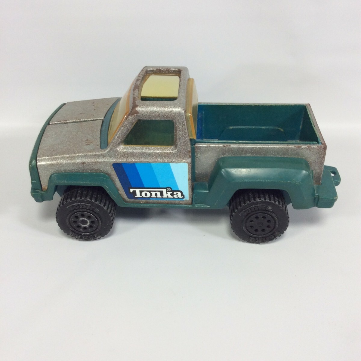 Vintage Tonka Pickup Truck 1:18 Scale Blue-Green Silver Vintage Tonka Pickup Truck 1:18 Scale Blue-Green Silver