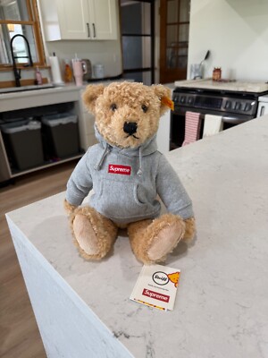 Brand New - Supreme Steiff Teddy Bear 100% Authentic Collectible
