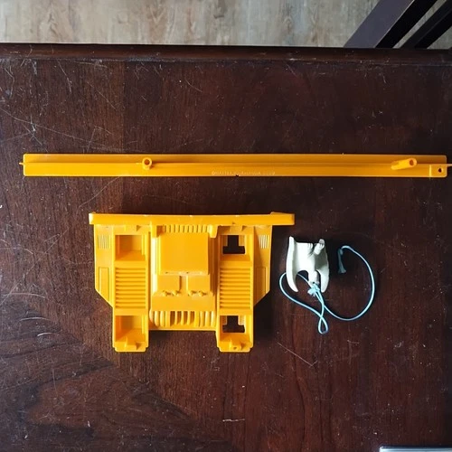 Vintage He-Man Castle Grayskull Elevator Platform, rail and Gargoyle