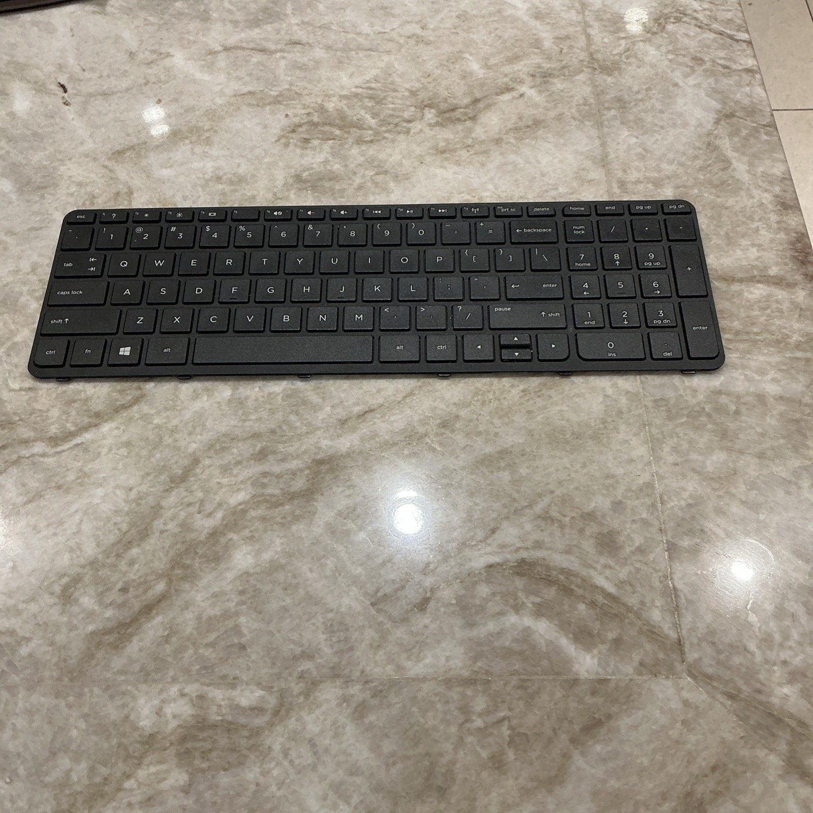 HP Laptop Keyboard 708168-001 - Black