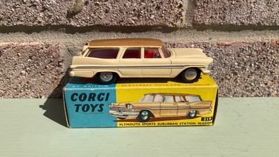 CORGI TOYS NEAR MINT PLYMOUTH SPORTS SUBURBAN STATION WAGON No.219