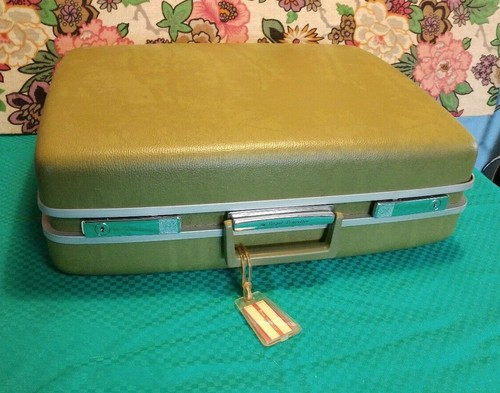 Ladies Royal Traveller Suitcase Olive 