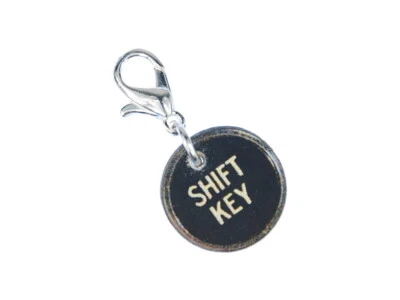 Shift Key Charm Anhänger Miniblings Schreibmaschine Taste Holz Zeichen Umschalt - Bild 1 von 3