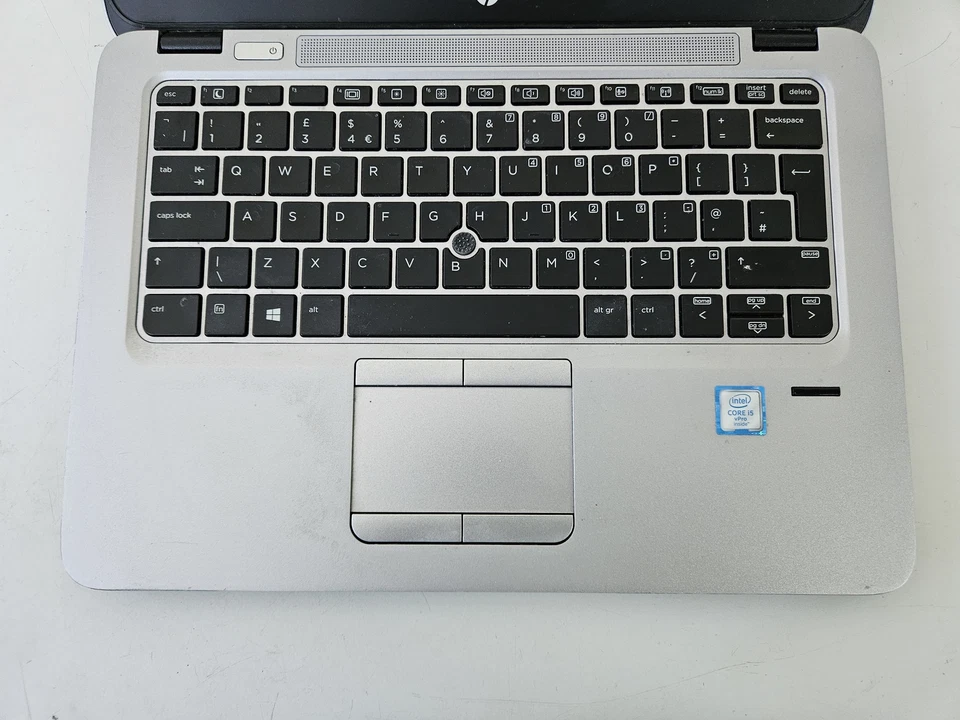 HP EliteBook 820 G3 · i5-6300U · 4GB · 250GB, photo 3 of 5